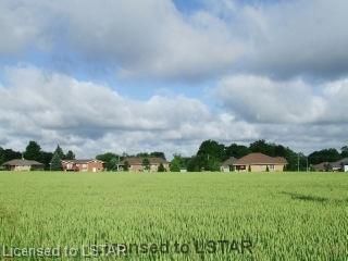 39 East Glen Dr, Lambton Shores, N0M 1B0 | Image 2