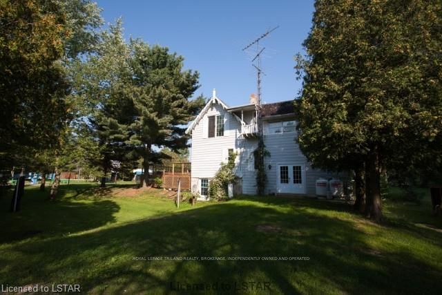 Listing Image 8