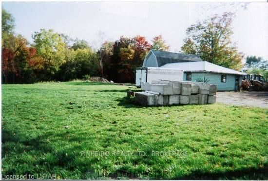 Listing Image 11