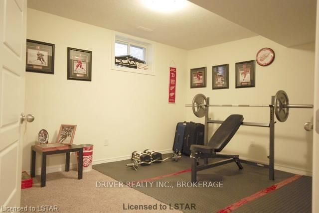 Listing Image 14