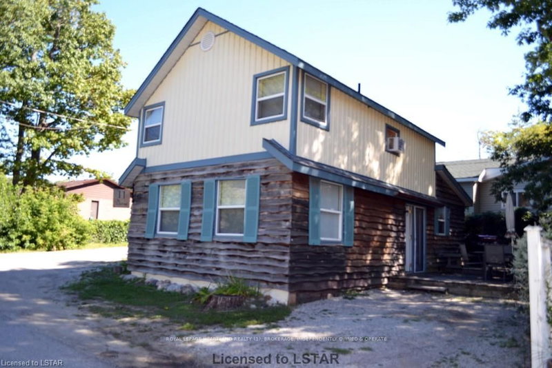 11 Dietrich Cres, Lambton Shores, N0M 1T0 | Image 2