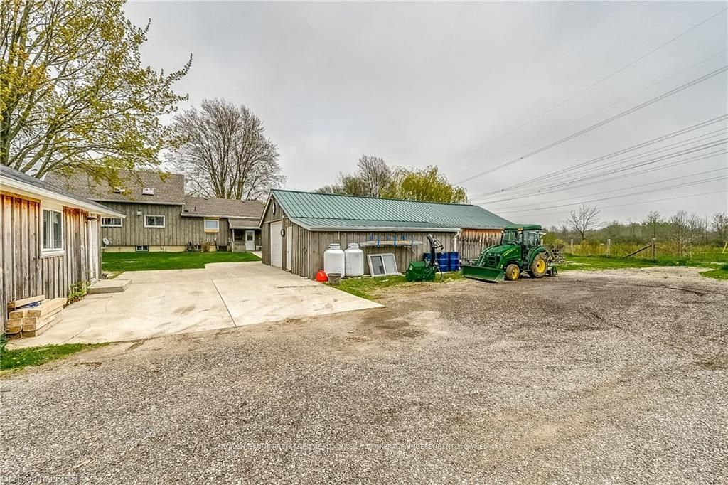Listing Image 7
