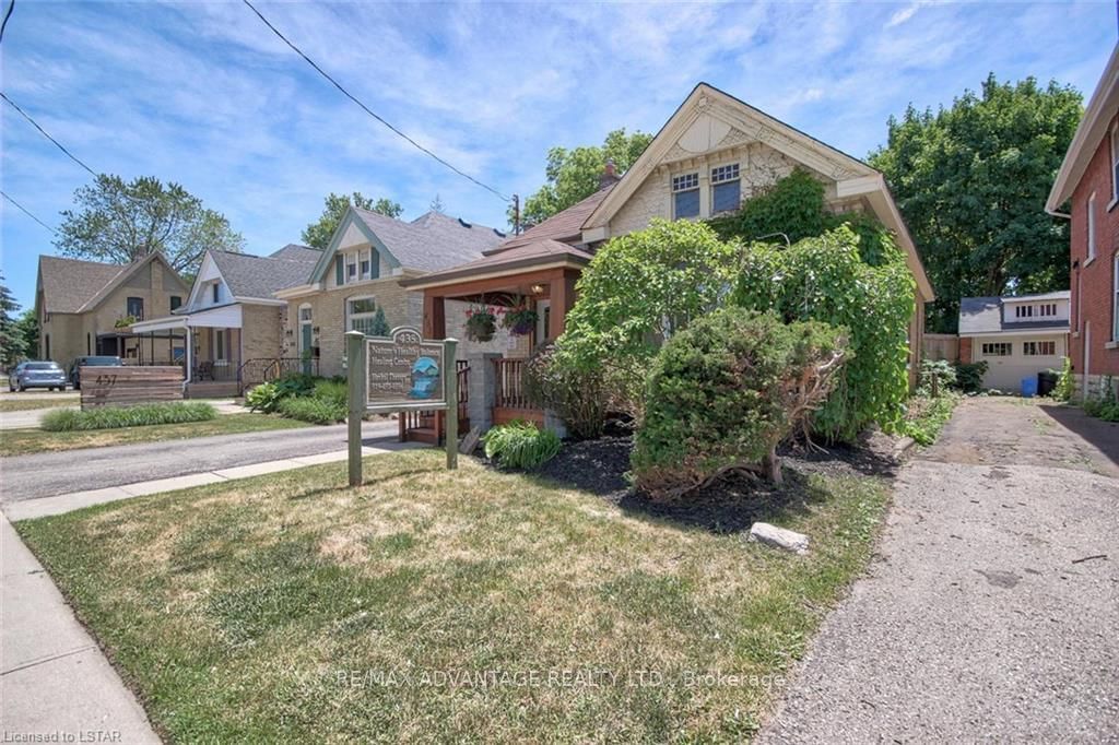Listing Image 3