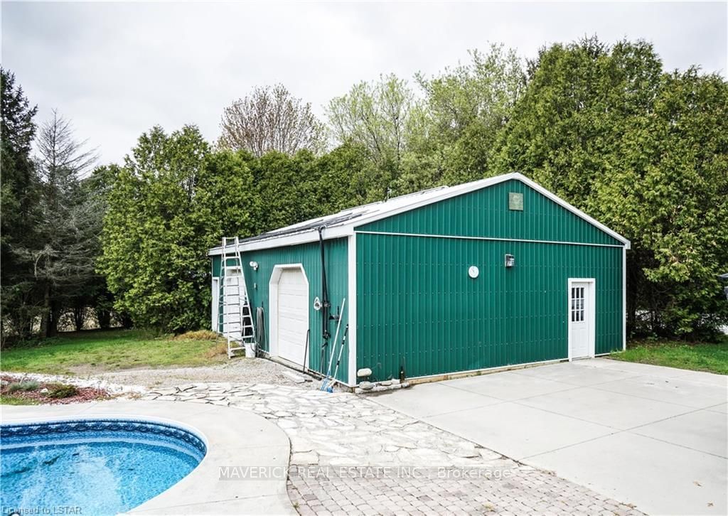 Listing Image 28