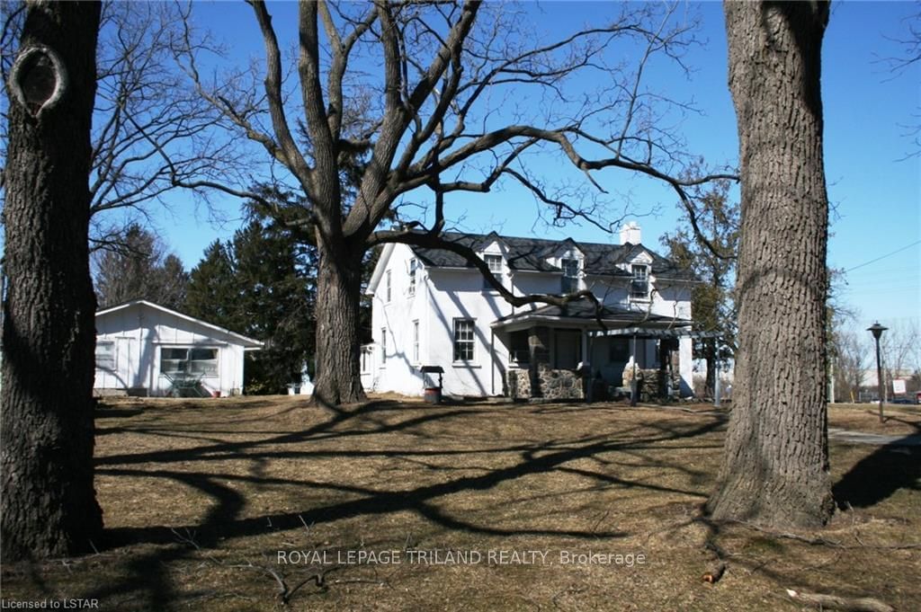 Listing Image 3
