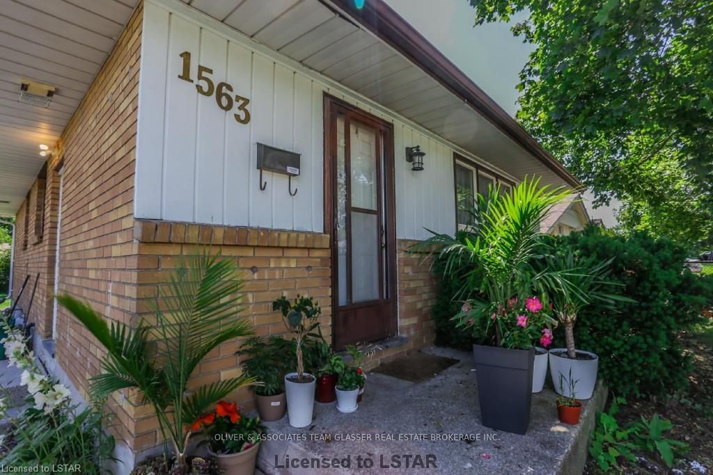 Listing Image 3