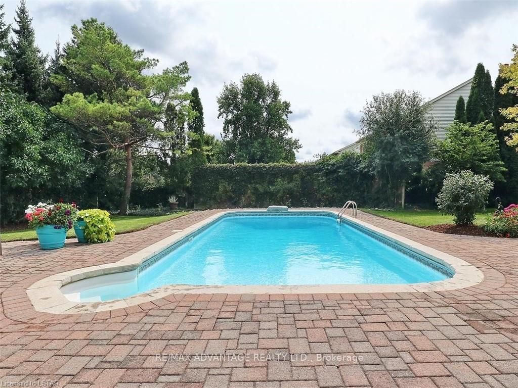 Listing Image 35