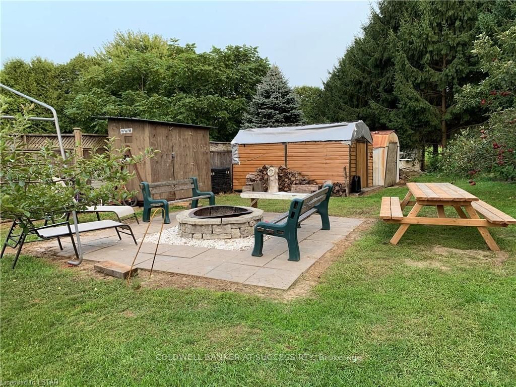 Listing Image 17