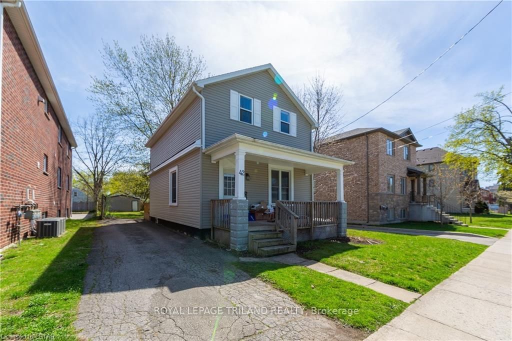 Listing photo 2
