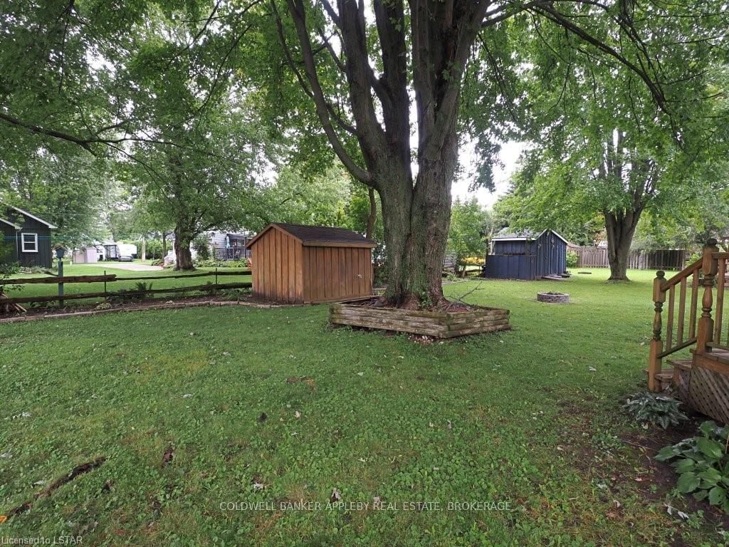 Listing Image 5