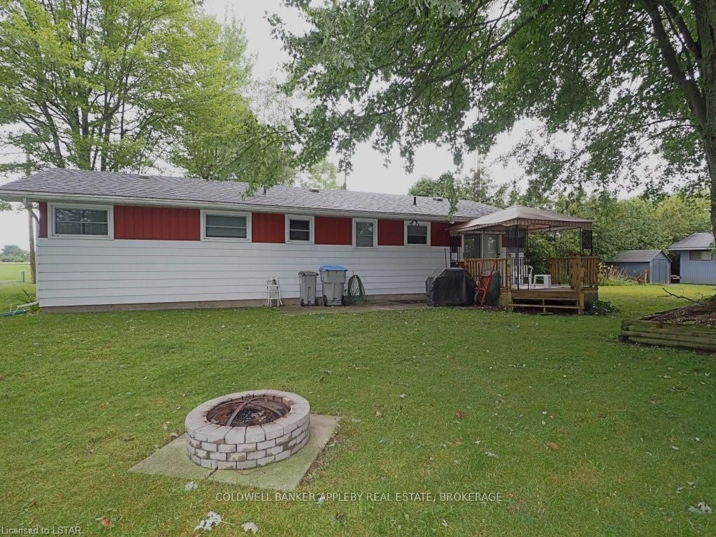 Listing Image 6