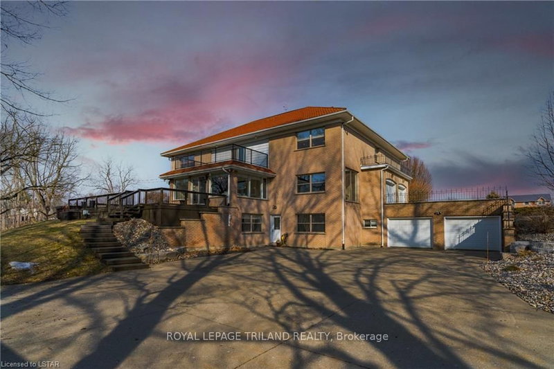 262 Pinetree Lane, Strathroy-Caradoc, N7G 4A8 | Image 3