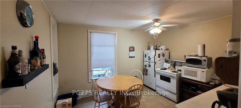 185 Brock St N, Sarnia, N7T 5Z4 | Image 2