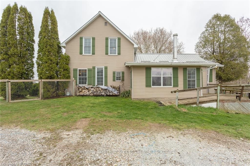 Listing Image 4