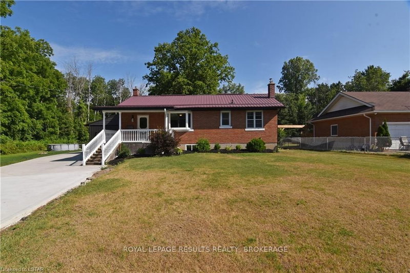 1899 Hwy 3, Norfolk, N4B 2W6 | Image 2