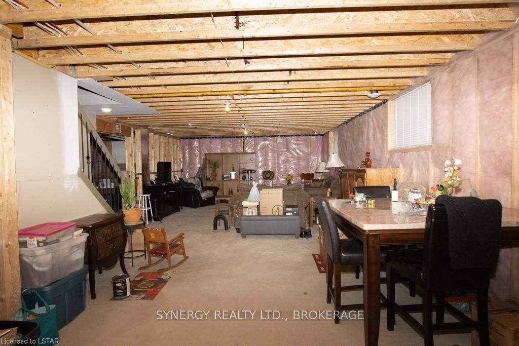 Listing Image 33