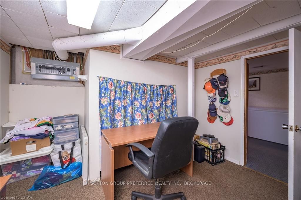 Listing Image 32