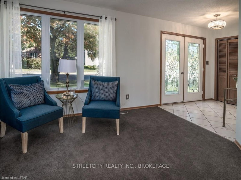 31 Cobourg St, West Perth, N0K 1N0 | Image 3