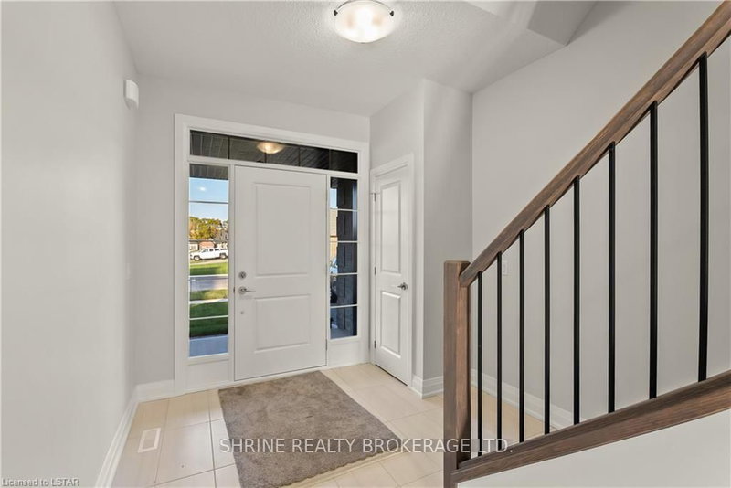 2047 LOCKWOOD Cres, Strathroy-Caradoc, N0L 1W0 | Image 3
