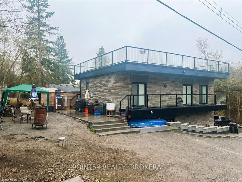 31 Silver Birch St, Kawartha Lakes, K0M 1L0 | Image 2