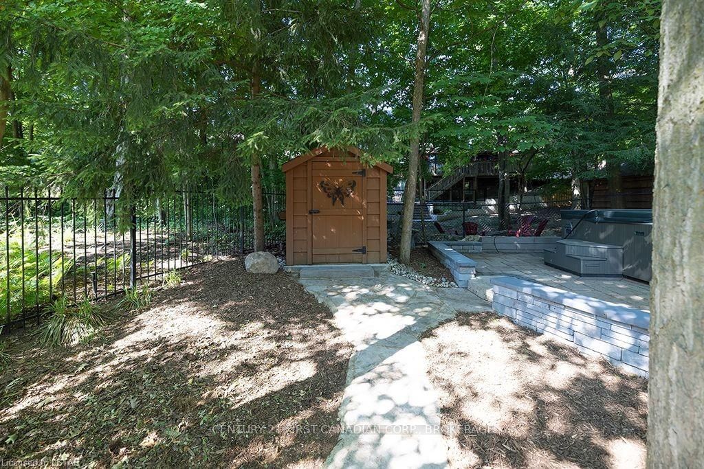 Listing Image 7