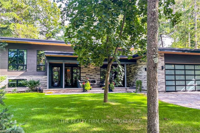 10091 HURON Drive