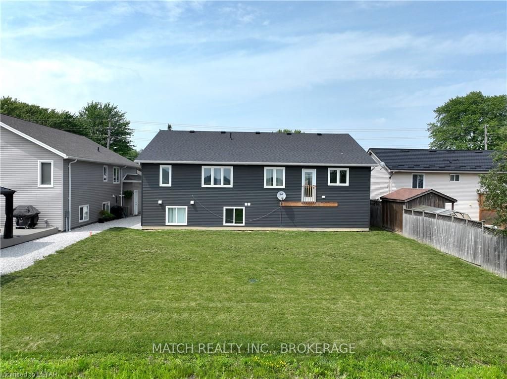 Listing Image 7