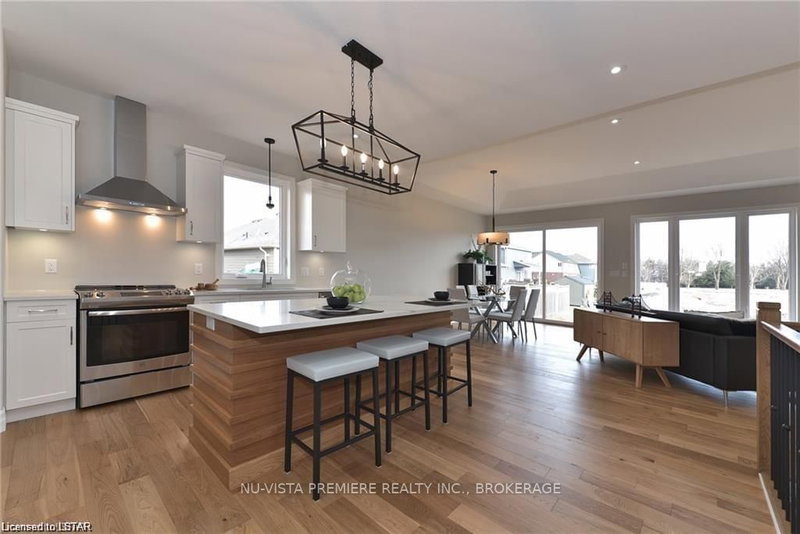 163 Mcleod St, North Middlesex, N0M 2K0 | Image 3