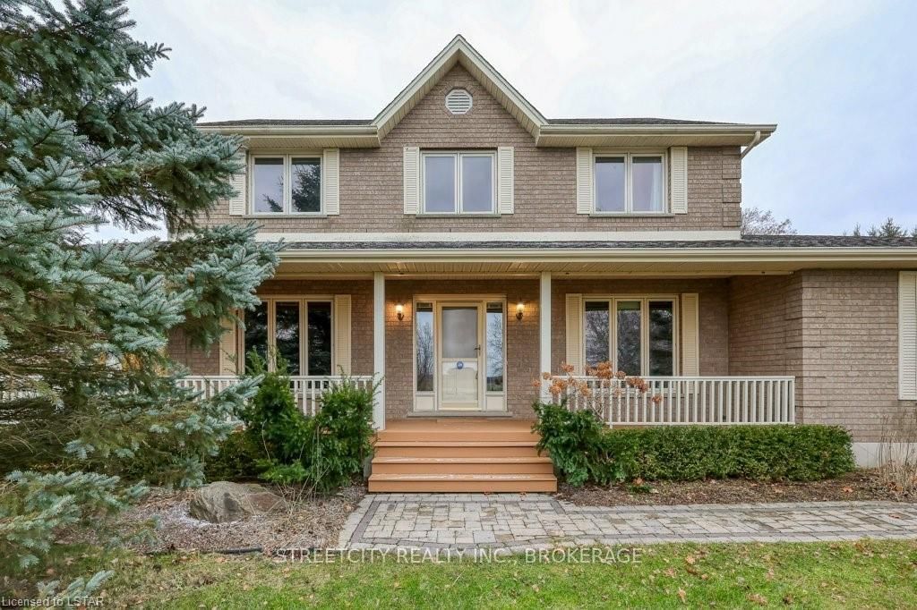 Listing Image 4
