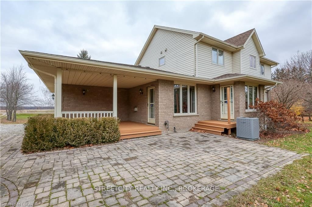 Listing Image 8