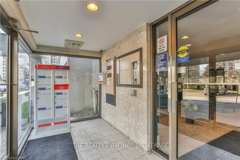 309 - 570 PROUDFOOT Lane, London North, N6H 4Z1 | Image 3