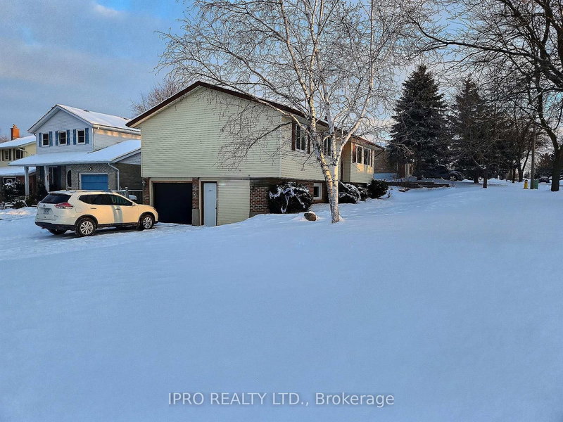 85 HIGH ACRES Cres, Kitchener, N2N 2S3 | Image 3