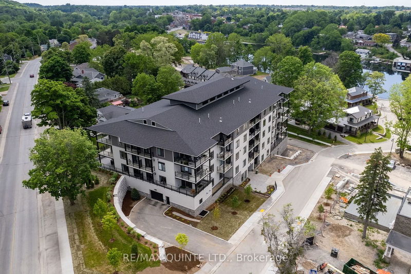 home for sale on 309-17 Cleave Avenue