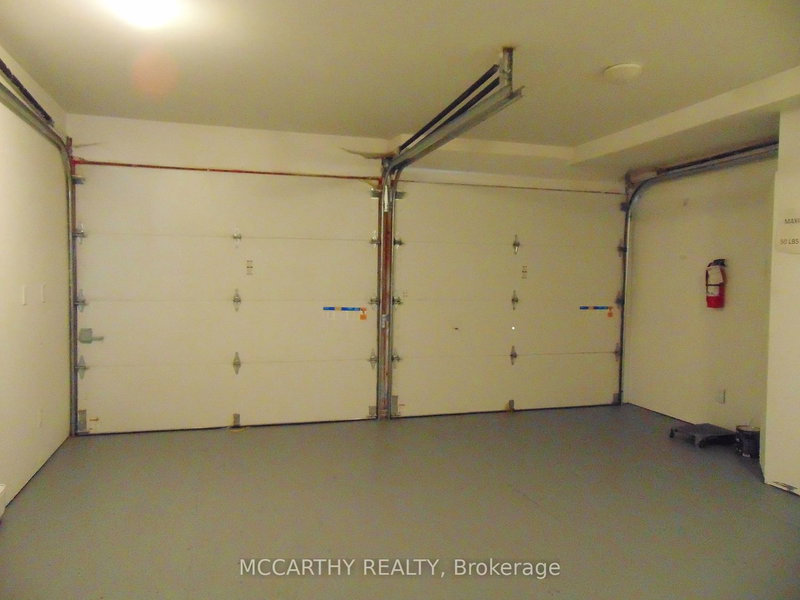 104 - 138 Main St W, Shelburne, L9V 3K9 | Image 2