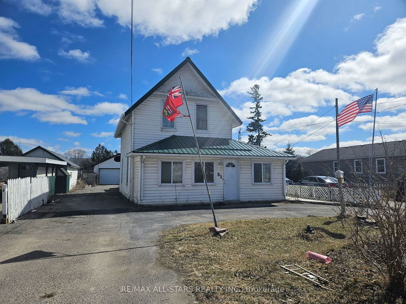 home for sale on 85 Lindsay Street