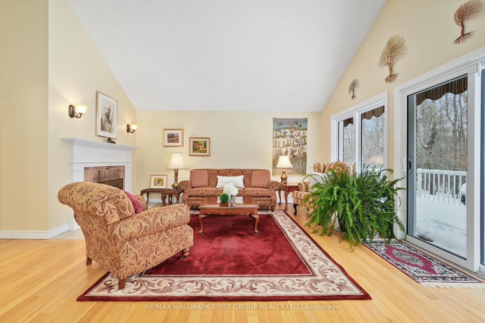 Listing Image 7