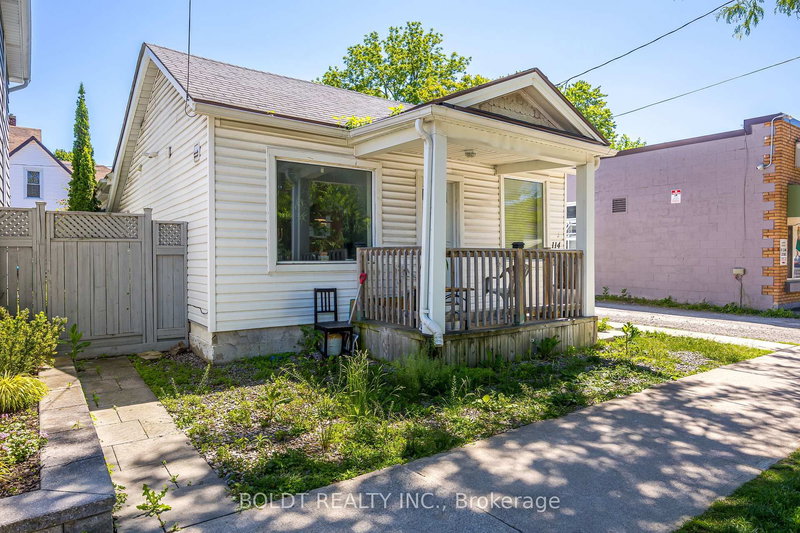 114 Lake St, St. Catharines, L2R 5X8 | Image 2