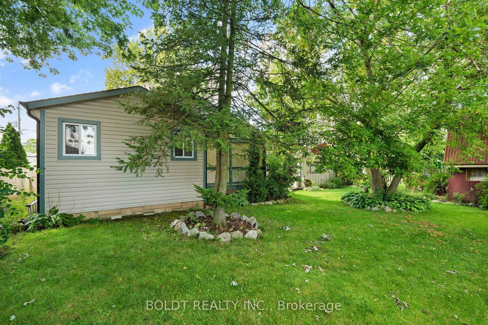 Listing Image 33
