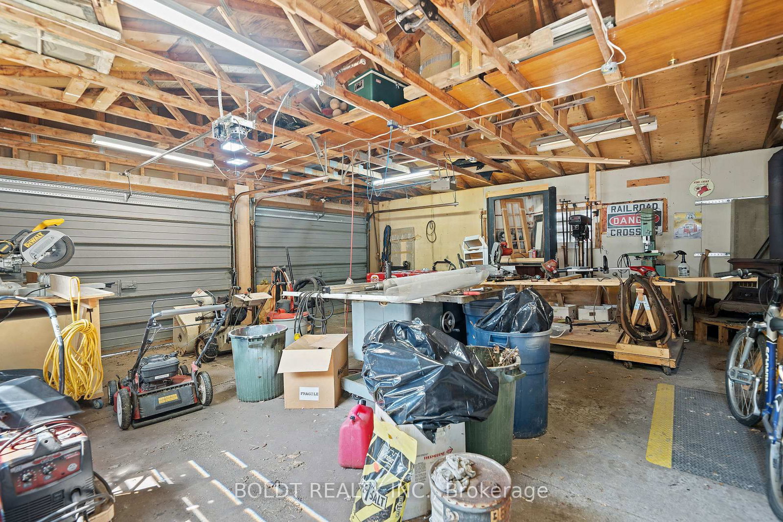 Listing Image 35