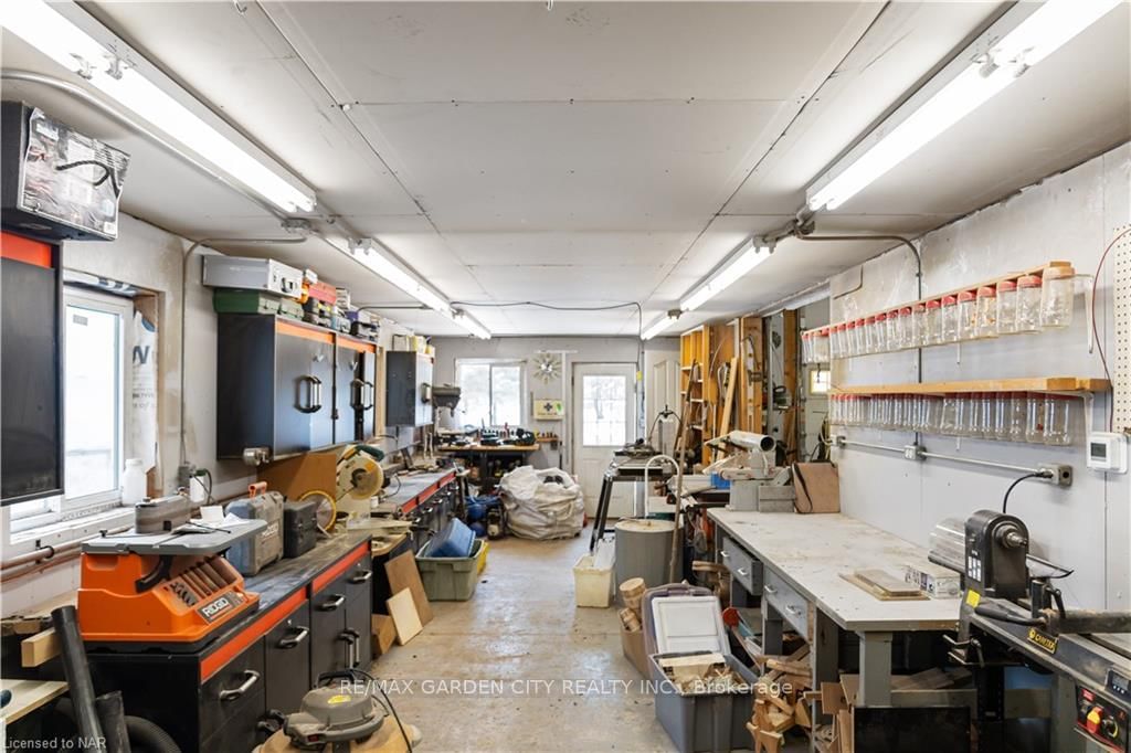 Listing Image 14