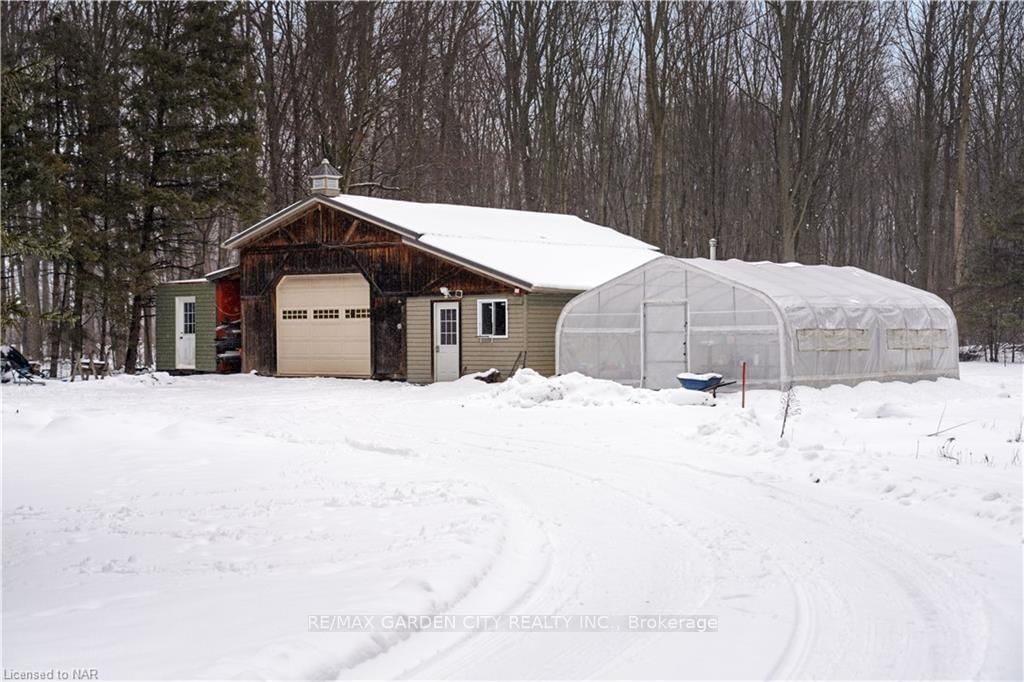 Listing Image 8