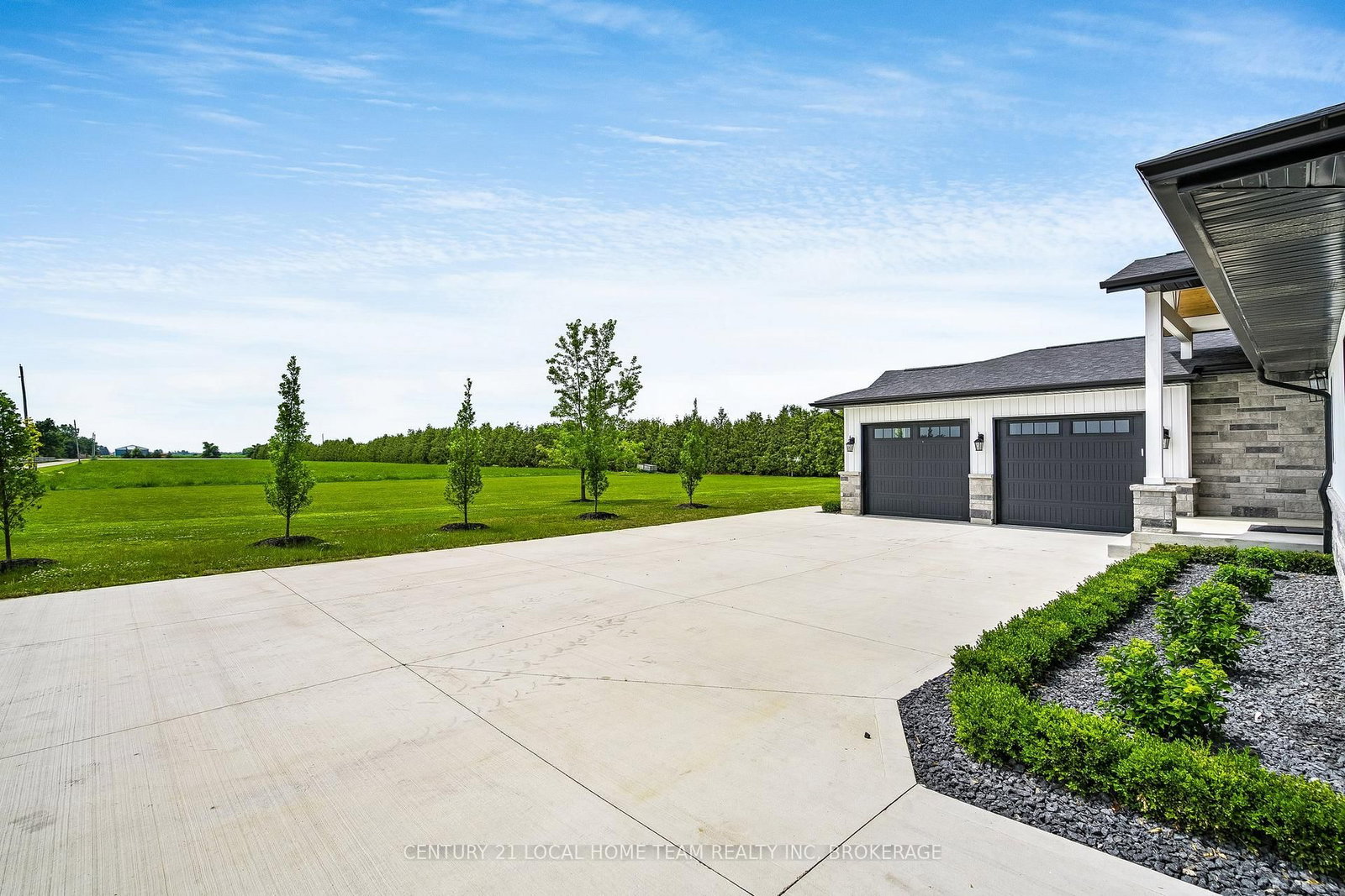 Listing Image 37