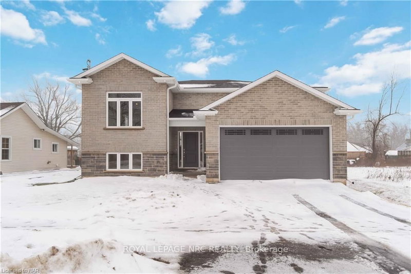 735 Dominion Rd, Fort Erie, L2A 1G9 | Image 2