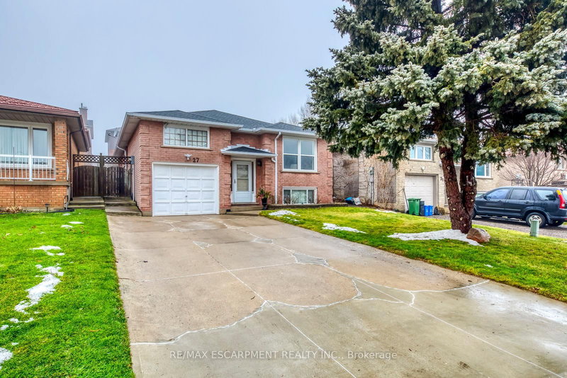 27 Gilcrest St, Hamilton, L9C 7G9 | Image 2