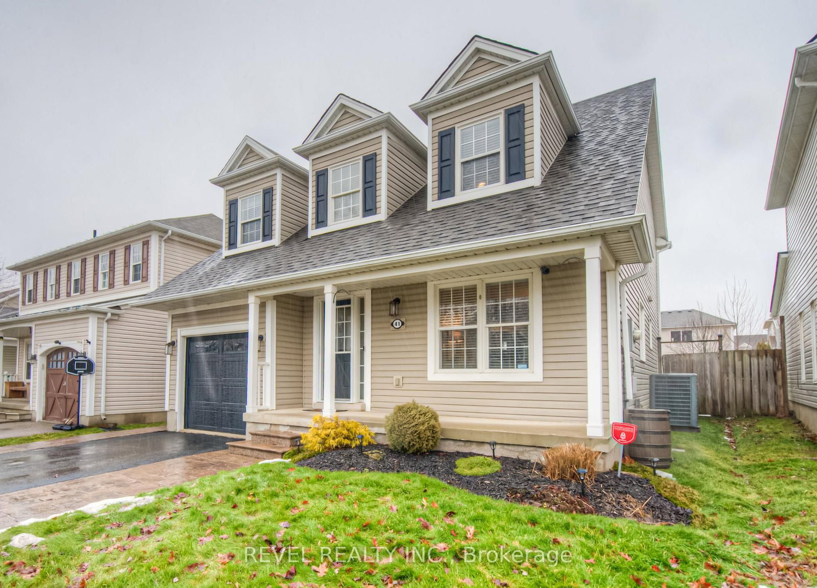 Listing Image 3
