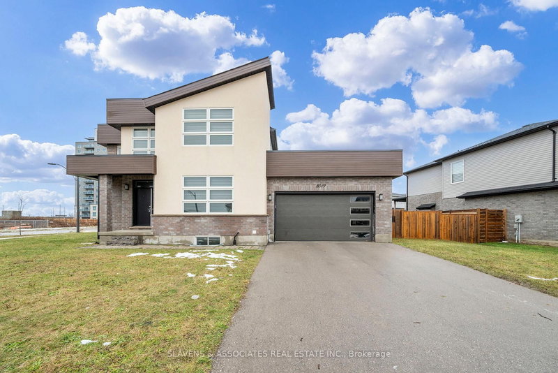 3019 Tokala Tr, London North, N6G 0S8 | Image 2