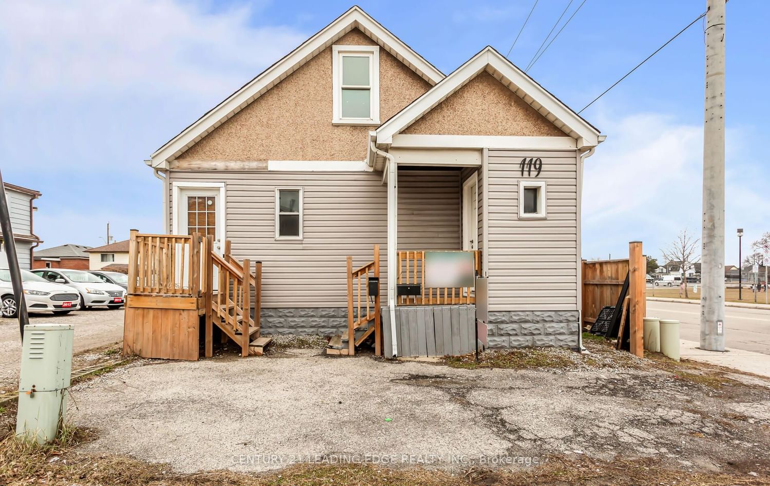 Listing Image 0