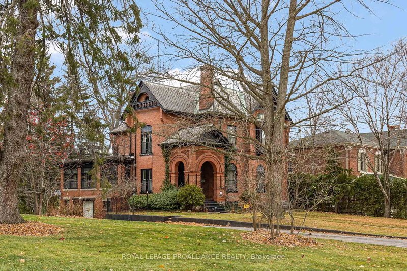 28 Bedford St, Port Hope, L1A 1W3 | Image 2