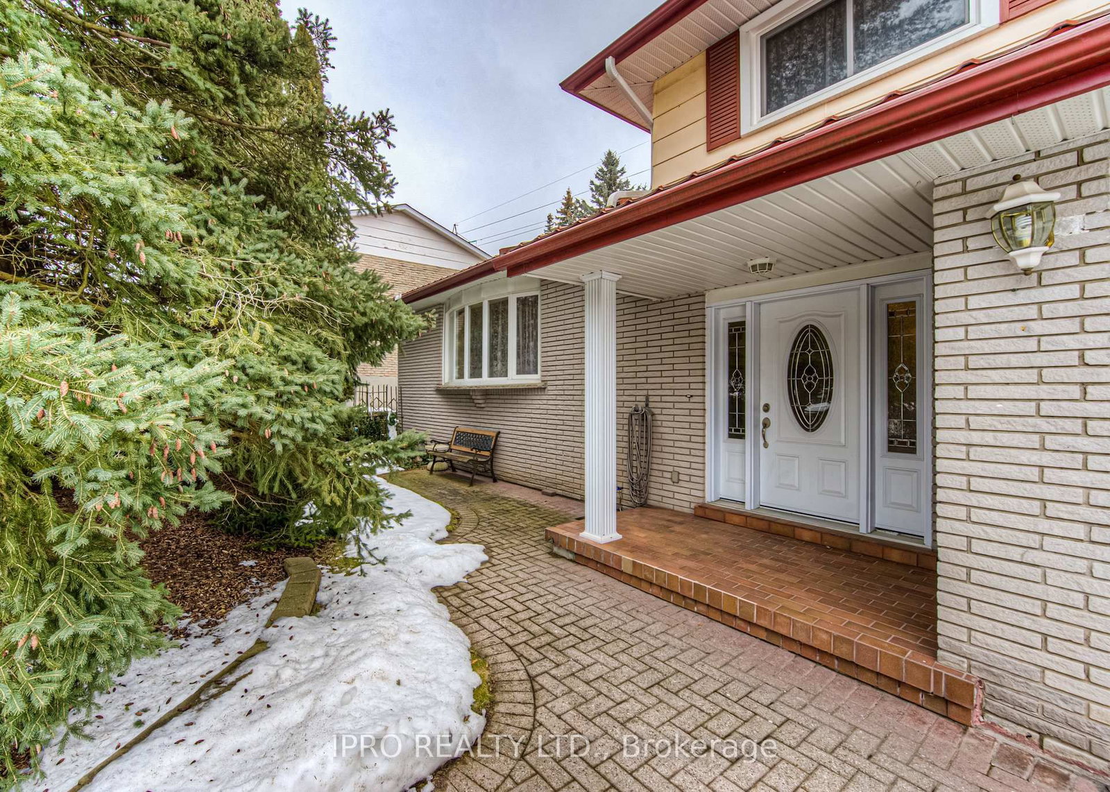 Listing Image 3