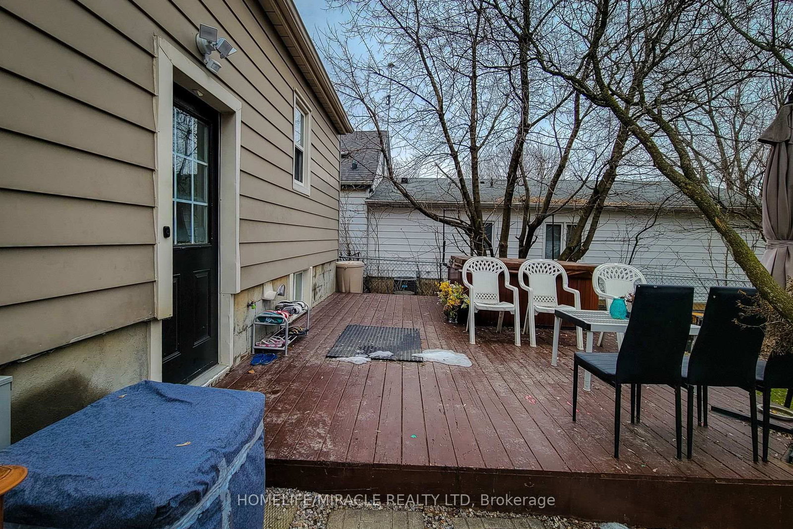 Listing Image 7